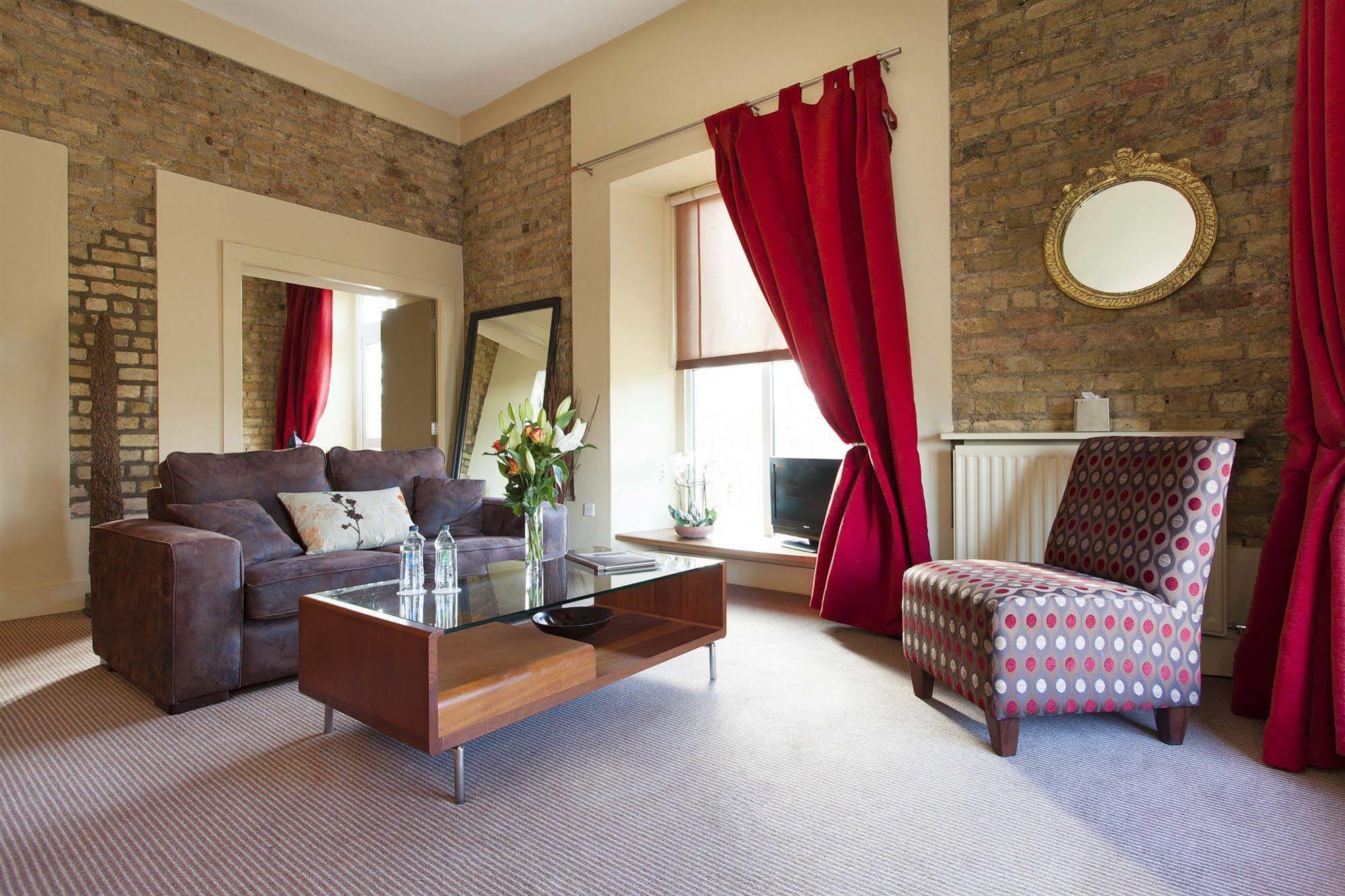 Becketts Hotel Leixlip Ngoại thất bức ảnh